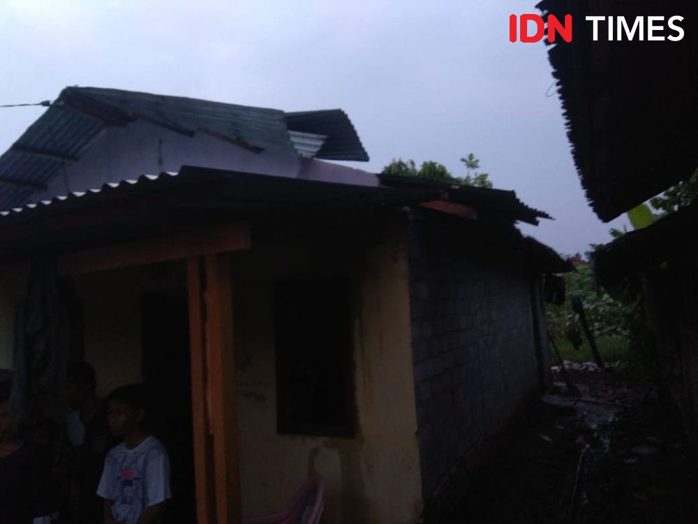 Hujan Deras dan Angin Kencang, 3 Rumah di Binjai Rusak