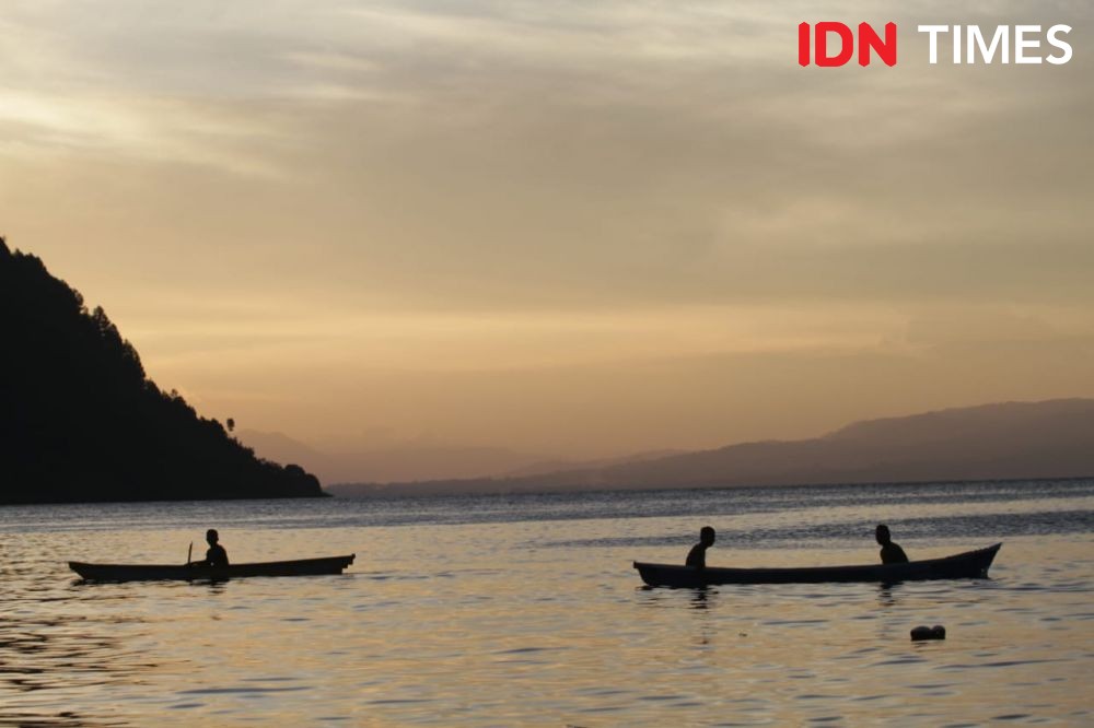 Menteri Susi: Nelayan Rusak Ekosistem Danau Toba, Tenggelamkan!