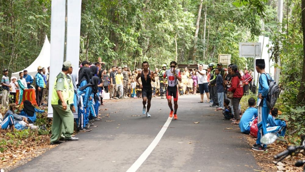 Savana Duathlon, Lomba Lari dan Bersepeda di Alas Purwo 