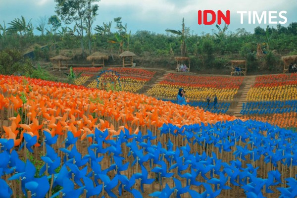 15 Potret Unik Bumi Kitiran Wisata Kekinian Di Batu Bak Di