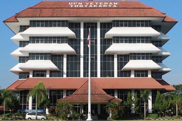 Upn Veteran Yogyakarta Universitas Negeri Berlandaskan