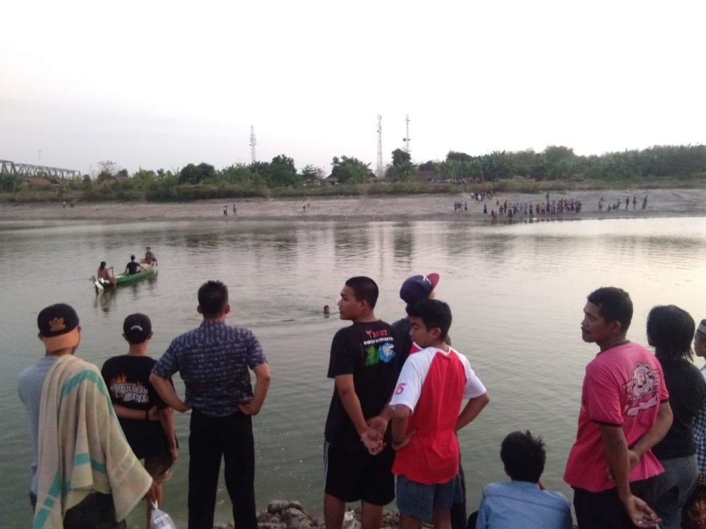 Mandi di Sungai Bengawan Solo, Remaja di Lamongan Tewas Tenggelam