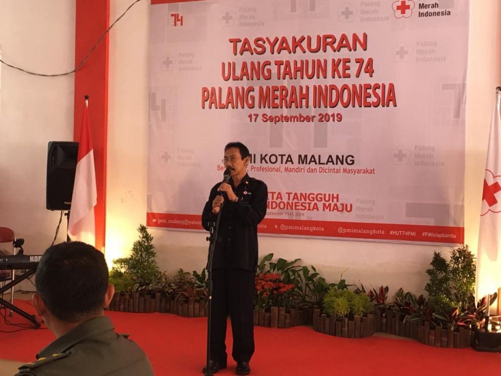 Pemkot Malang Hibahkan Satu Unit Ambulans kepada PMI Kota Malang