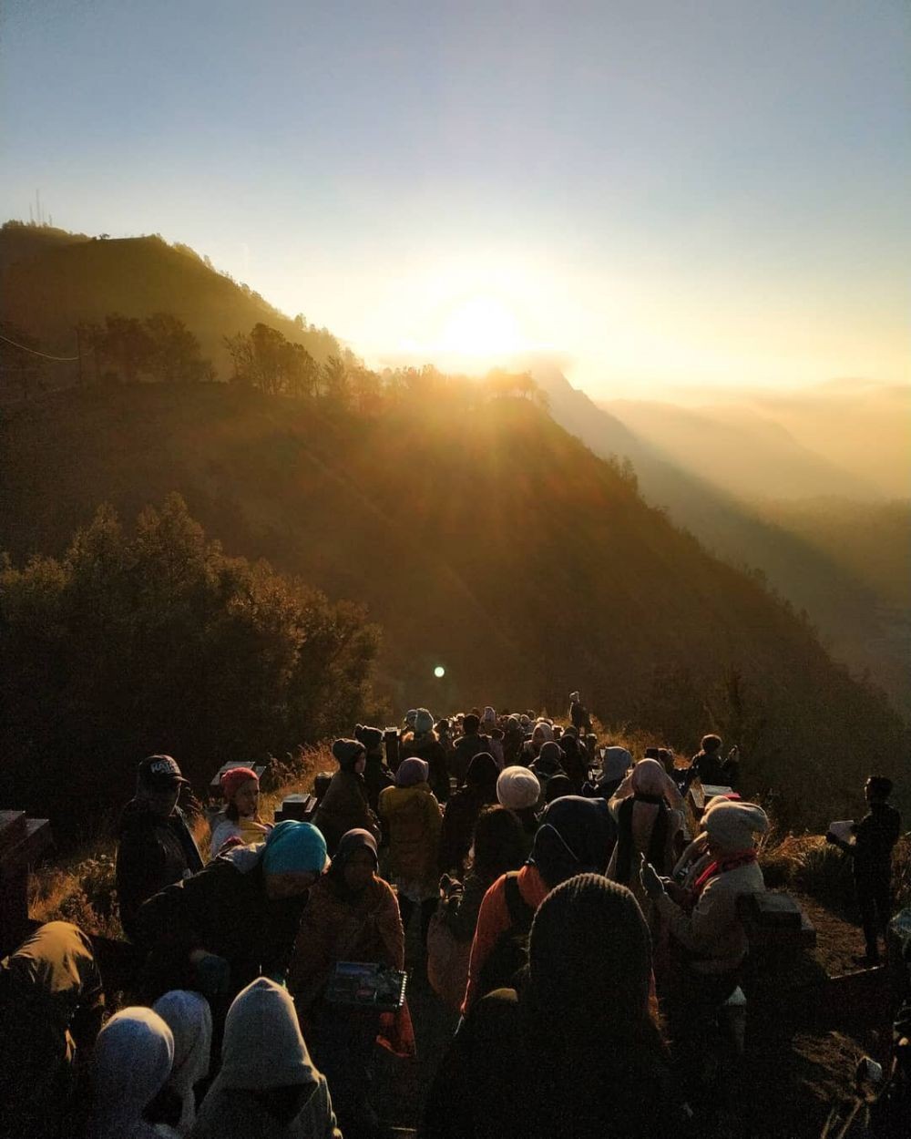 10 Spot Foto Paling Estetik di Gunung Bromo yang Gak Boleh Terlewatkan
