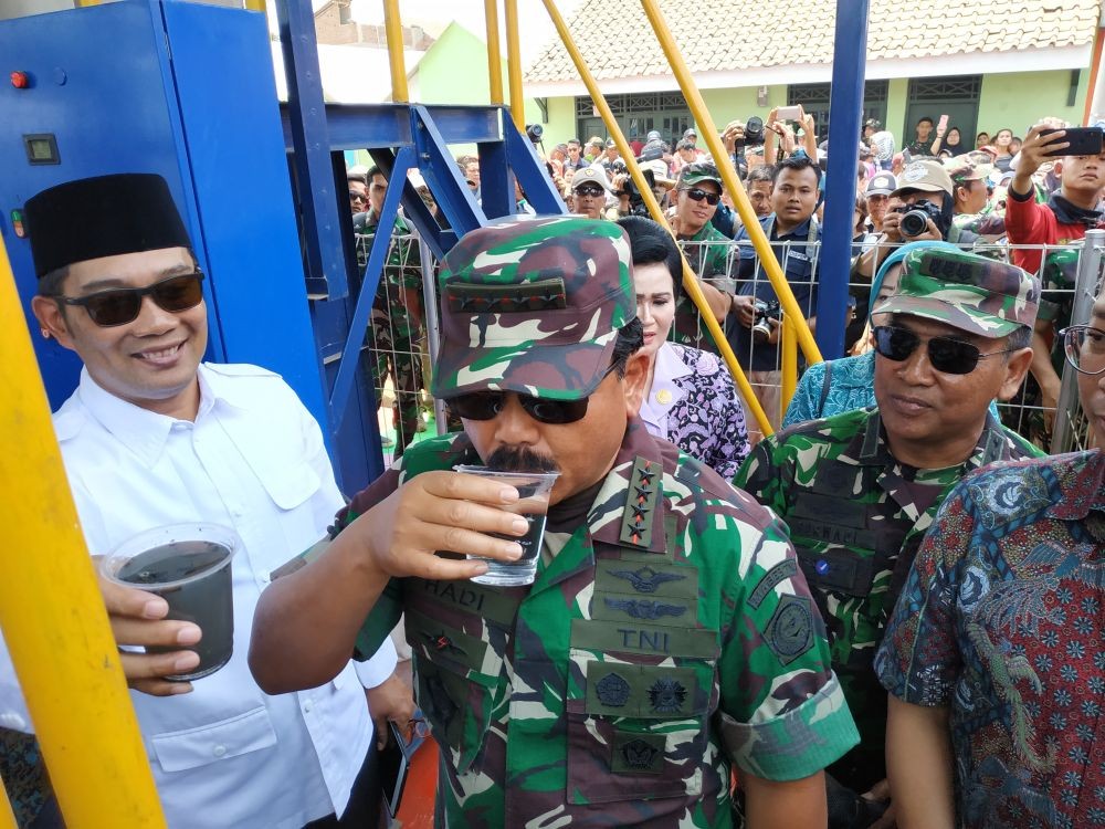 Pemprov Jabar Siap Bangun Penyulingan Air Lebih Banyak di Citarum