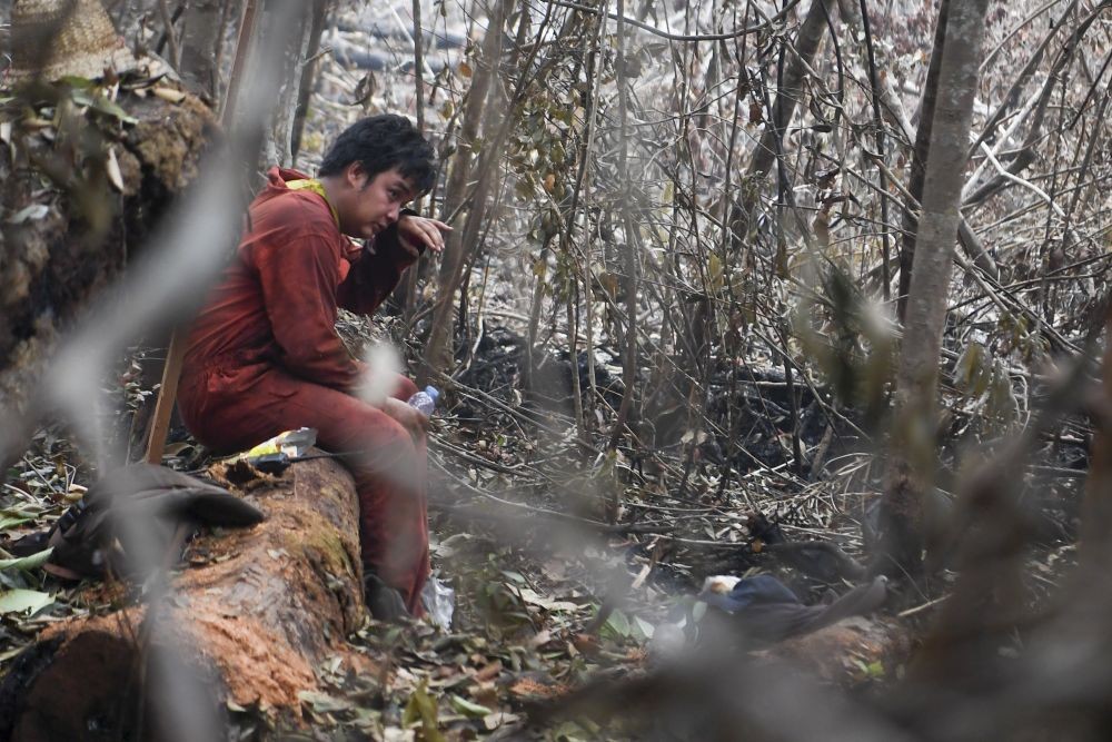 Kebakaran Masih Terjadi, TNBTS Tutup Total Pendakian Gunung Semeru 