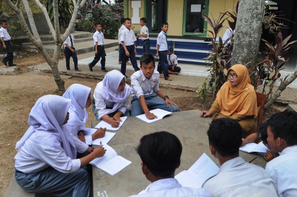 BIN Buka Vaksinasi di SMAN 4 Semarang, Orang Tua Siswa Keberatan