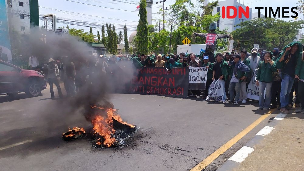Demo 'Turunkan Jokowi' di Makassar, Ini Sikap Mahasiswa UMI    