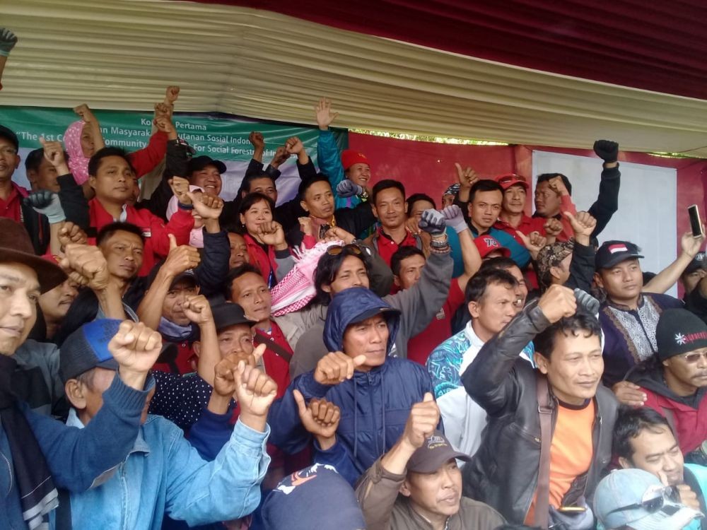 10 Ribu Petani Hutan Asal Lamongan Ancam Demo Jokowi di Istana  