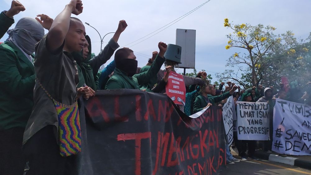 Demo 'Turunkan Jokowi' di Makassar, Ini Sikap Mahasiswa UMI    
