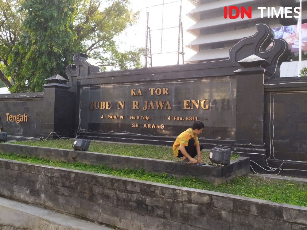 [FOTO] Yang Tersisa dari Aksi RUU KUHP dan UU KPK Mahasiswa Semarang
