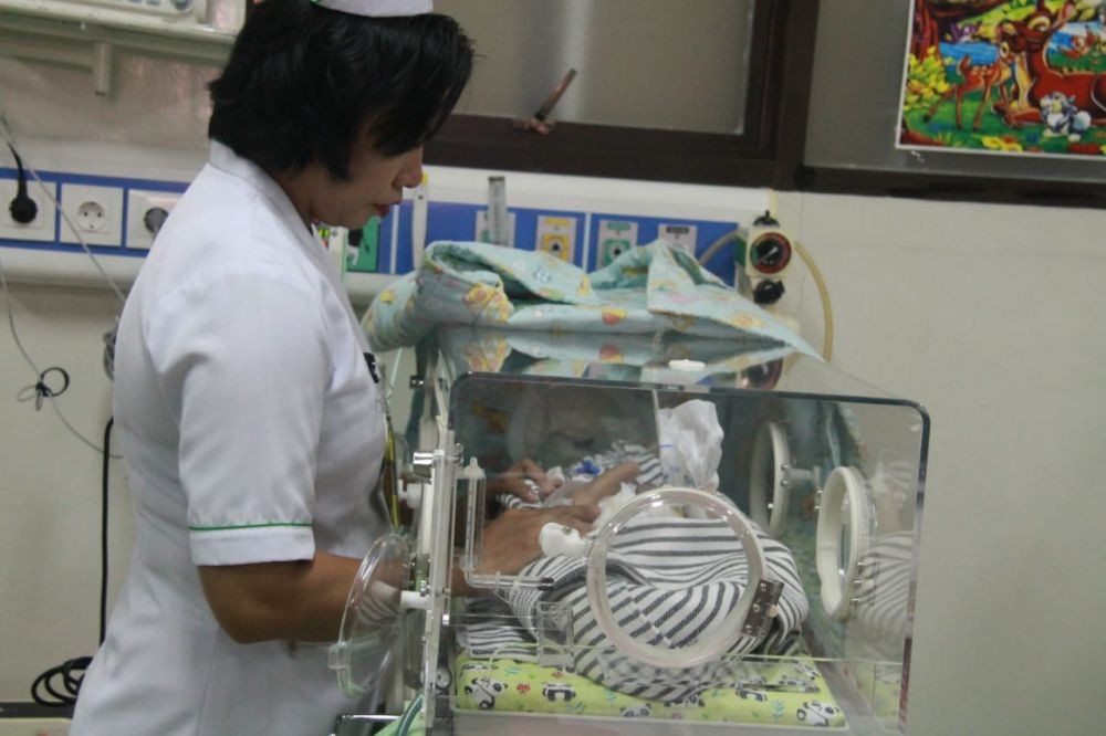 Cerita Misi Dokter RSUP Sanglah Membuang Parasit Bayi Kadek Gorsi