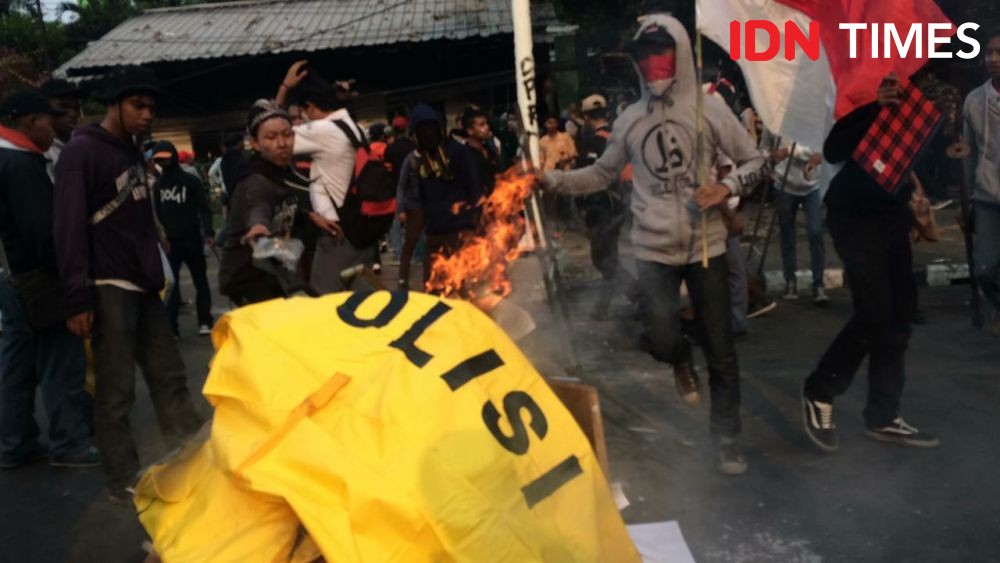 PDIP Banten Laporkan Pengunggah Konten Pembakaran Bendera Partai