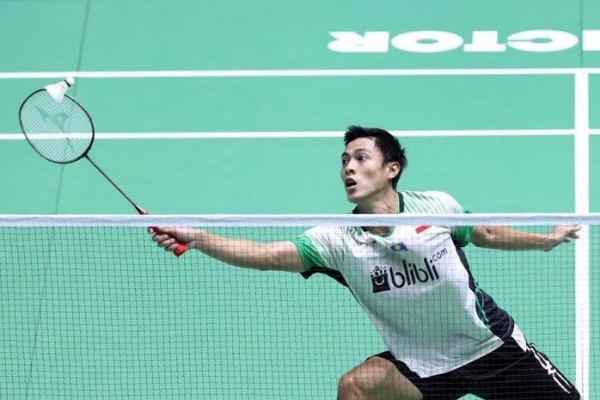 Menang Mudah, Shesar Rustavito Susul Jonatan dan Tommy di Denmark Open