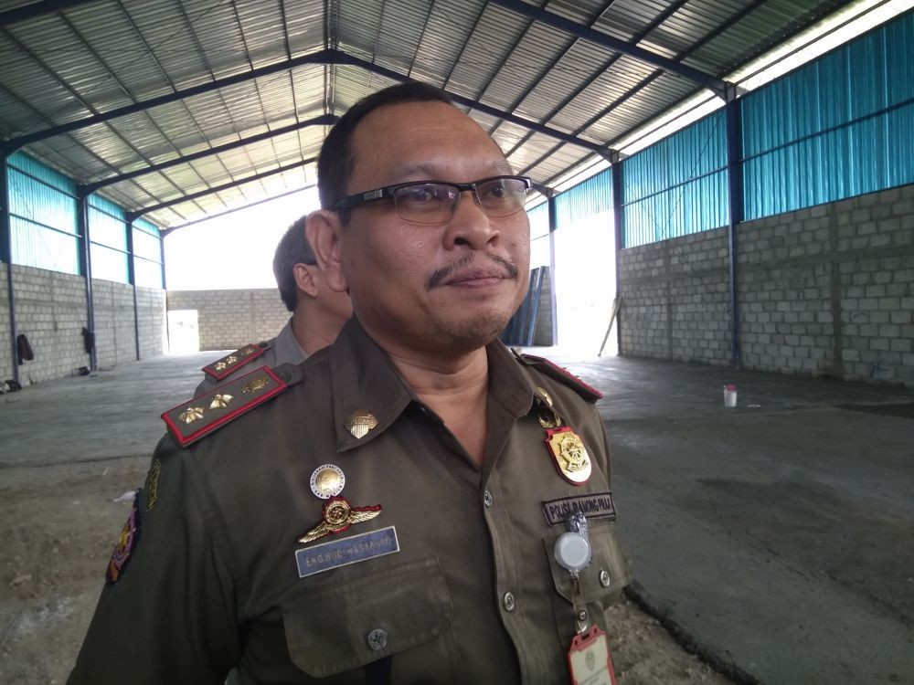 Satpol PP Kabupaten Madiun Segel Pembangunan Gudang Bibit Tanpa Izin  