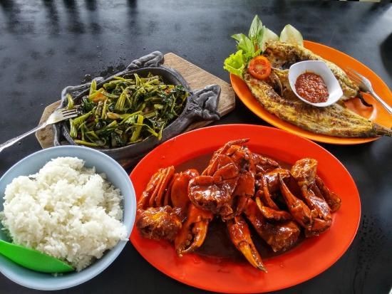 7 Rekomendasi Tempat Makan Seafood Enak di Balikpapan, Dijamin Maknyus - IDN Times