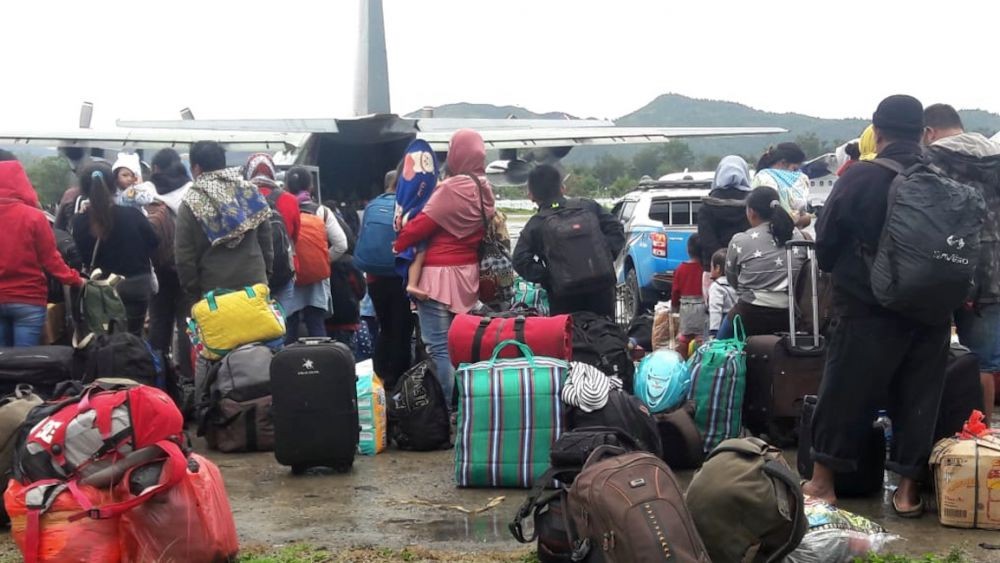 Khofifah Pastikan Beberapa Warga Jatim akan Kembali dari Wamena Besok