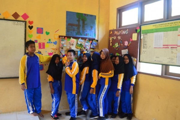 Dua Siswi Disiram Air Keras saat Pulang Sekolah, Berikut Kronologinya