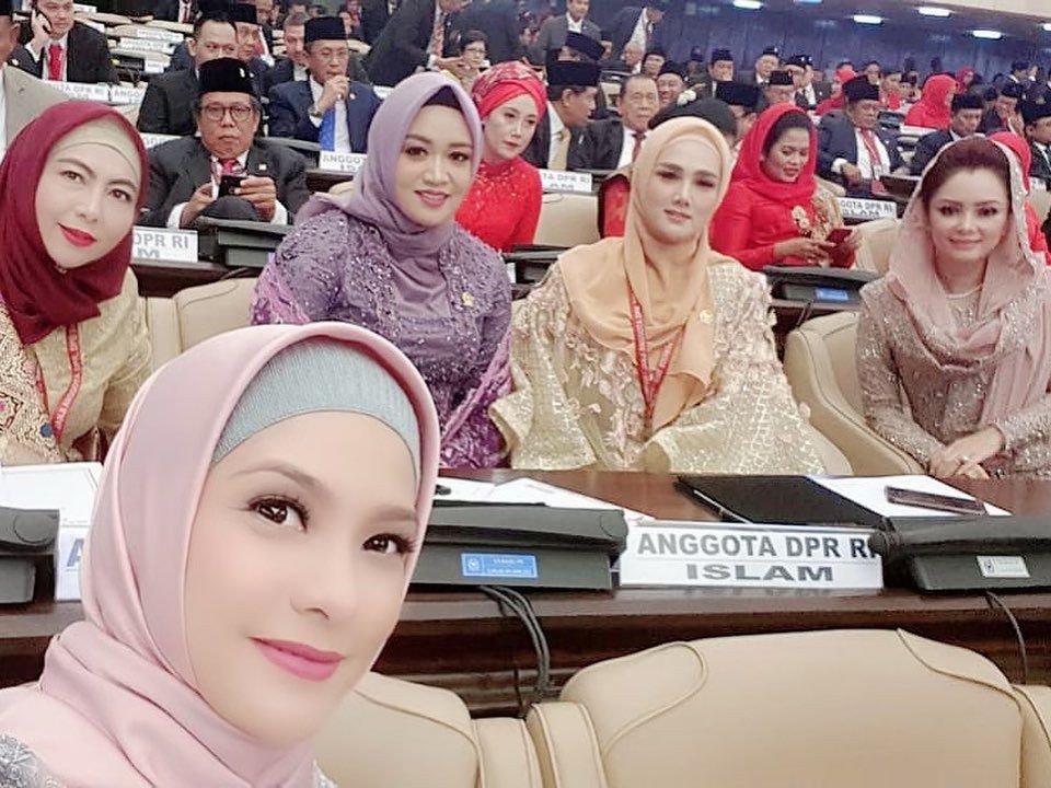 Tuai Pro Kontra, 10 Potret Mulan Jameela jadi Anggota DPR