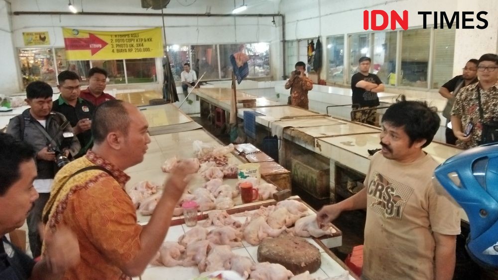 Pedagang di Semarang Syok Harga Sayur Naik, Rawit Setan Rp100 Ribu/Kg