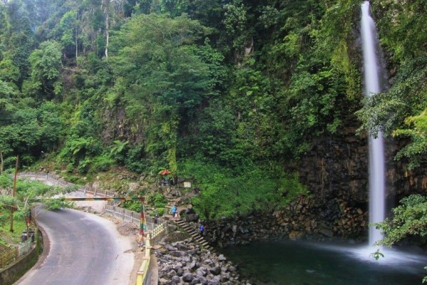 10 Lembah Terindah di Indonesia yang Bikin Kamu Enggan Pulang