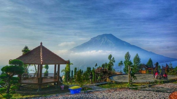 10 Lembah Terindah di Indonesia yang Bikin Kamu Enggan Pulang