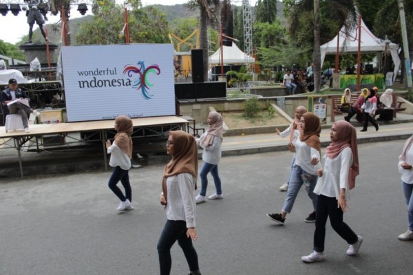 Dijamin Seru, Kekayaan Budaya Sulawesi Warnai Karnaval Karawo 2019