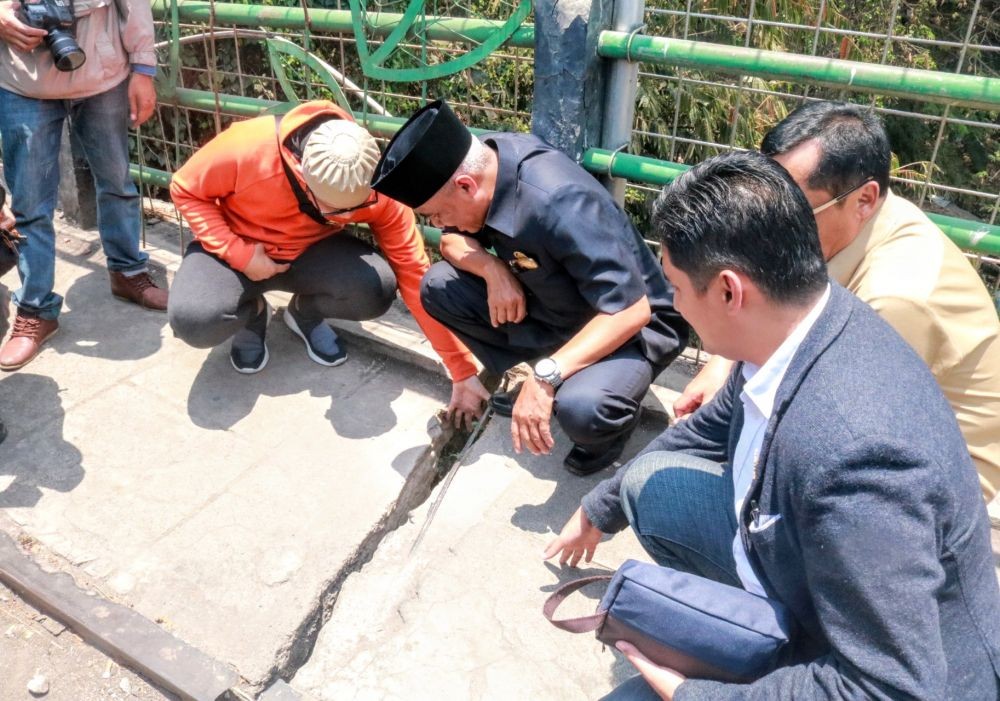 Sidak Jembatan Muharto, DPRD Kota Malang Minta Segera Ada Perbaikan 