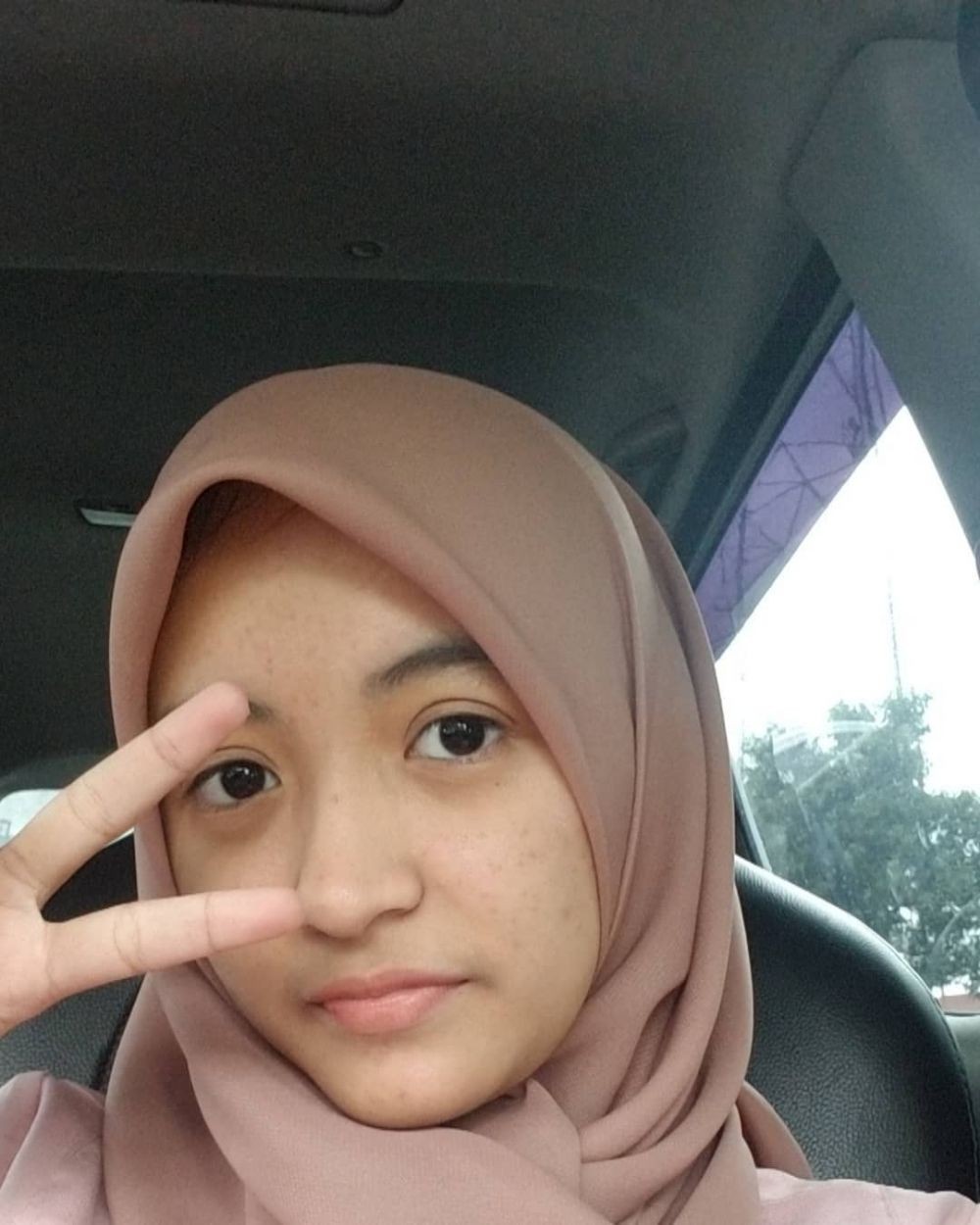 Inilah 10 Potret Arafah Rianti dengan Penampilan Bare Face yang Memesona