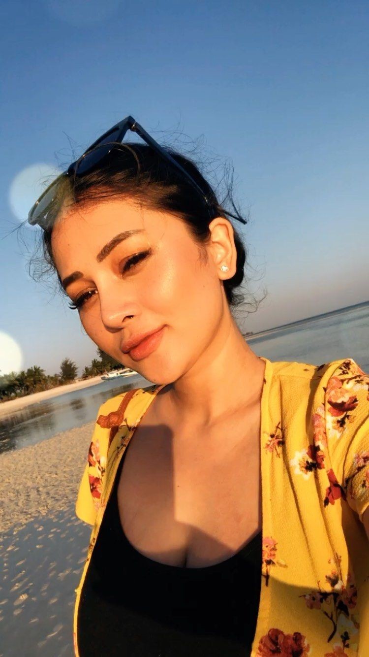 10 Potret Menawan Mutia Ayu, Istri Glenn Fredly yang Dikabarkan Hamil