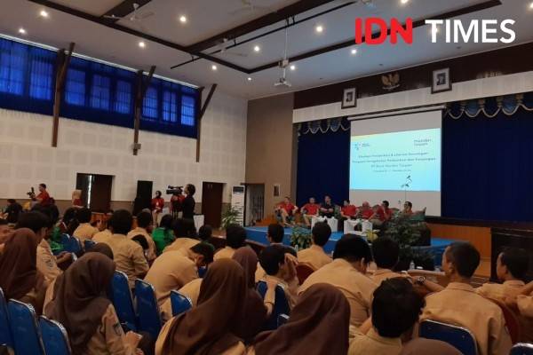 Pelajar Yogyakarta Diajak Belajar Literasi Keuangan Dan Perbankan