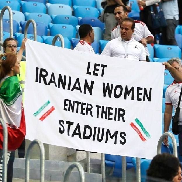 Akhirnya, Perempuan Iran Bisa Masuk Stadion Setelah 38 Tahun