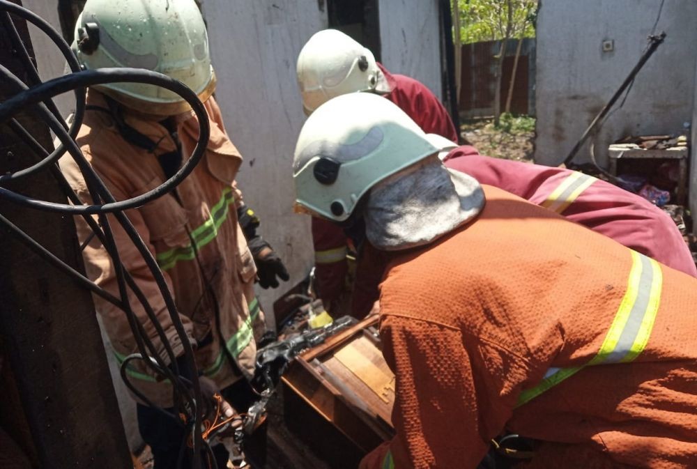 Dua Balita di Bojonegoro Selamat dari Kebakaran Rumah  
