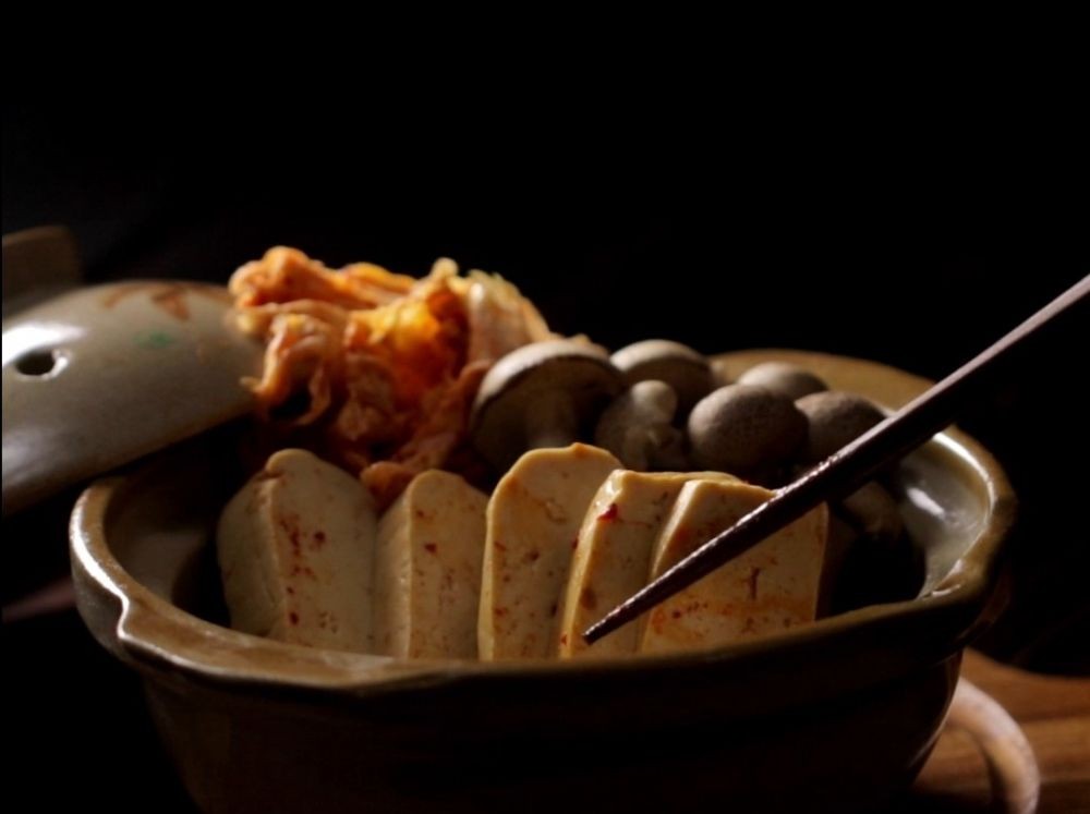Dear Pecinta Makanan Korea! Yuk Coba Resep Sup Tahu Kimchi ala Yummy
