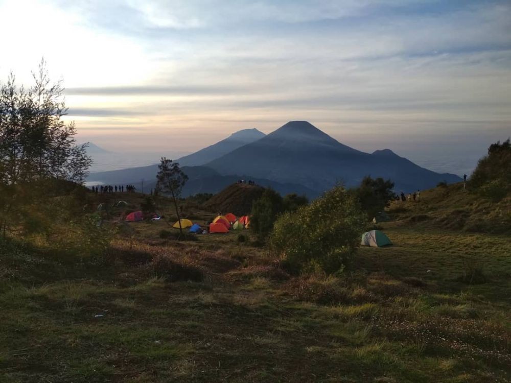 Info Wisata Dataran Tinggi Dieng: Rute, Harga Tiket, dan Tipsnya