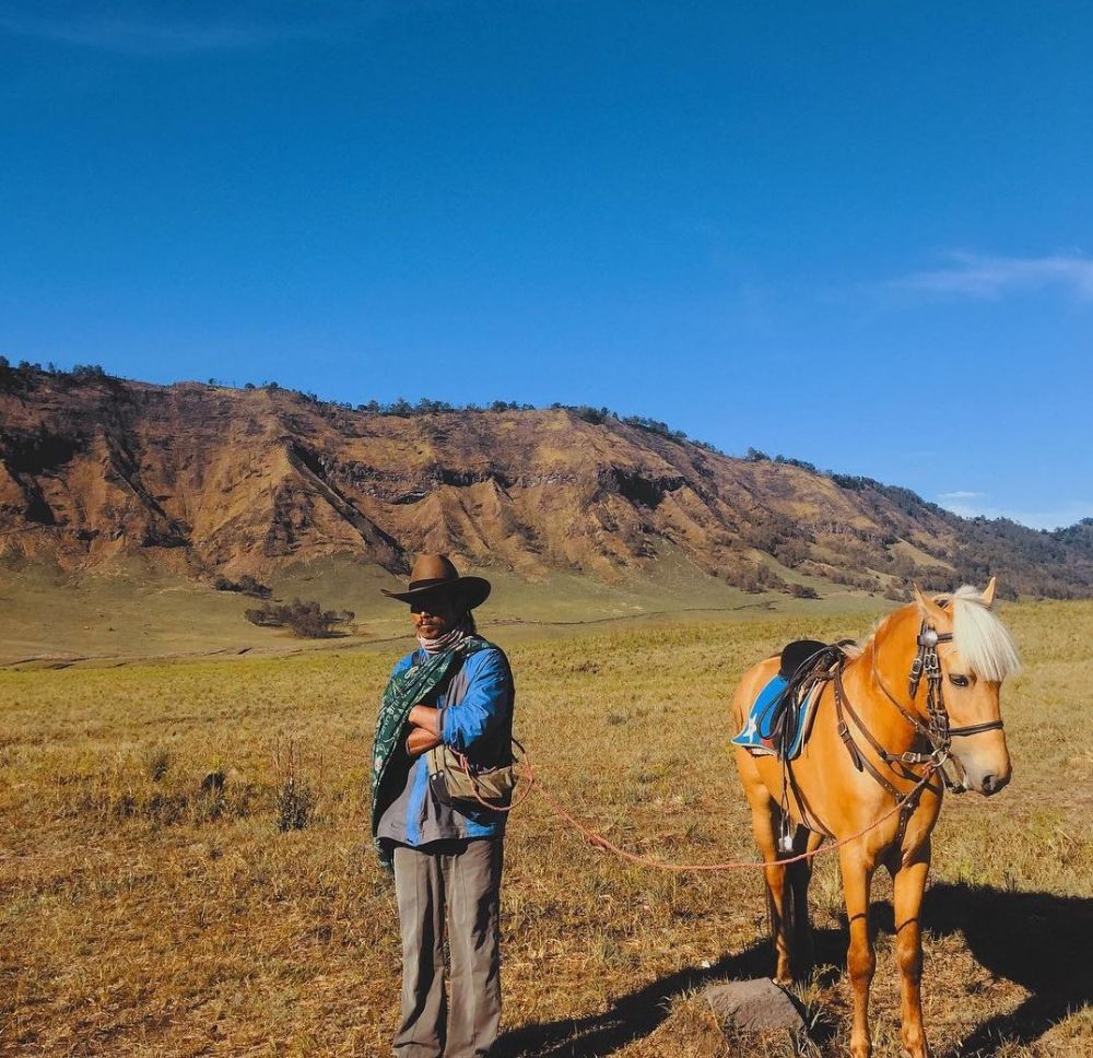 Informasi Rute, Harga Tiket, dan Tips Traveling ke Gunung Bromo 