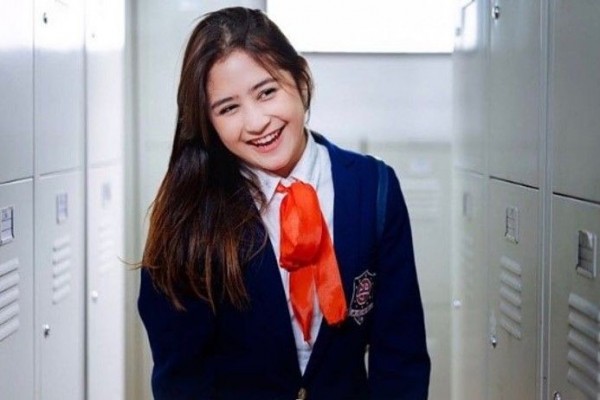 Jadi Dosen UGM, Prilly Latuconsina Beberkan Cara Artis Kelola Krisis