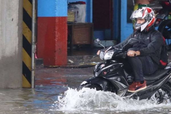 Motor Terendam Banjir? Ini 5 Langkah Awal yang Perlu Kamu Lakukan