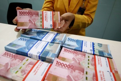 Sempat Menguat Lawan Dolar AS, Rupiah Balik Arah Pagi Ini