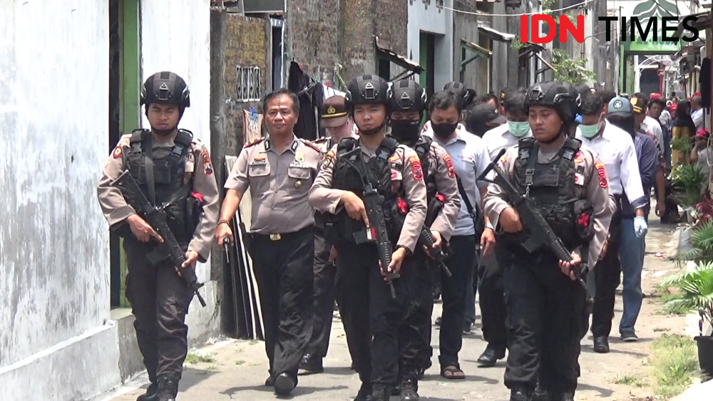 Densus 88 Ringkus Jaringan Terduga Teroris di Majalengka dan Cirebon