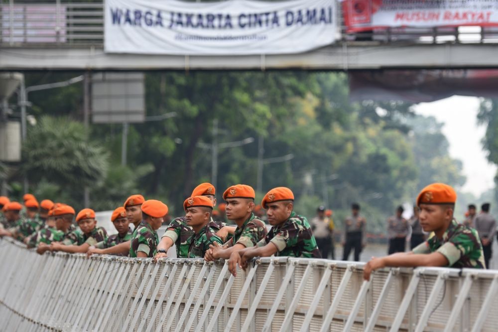 Polda Jawa Barat Turunkan Sabara dan Brimob untuk Siaga Bencana