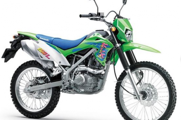 kawasaki luncurkan klx 150l sentuhan retronya terasa banget kawasaki luncurkan klx 150l sentuhan