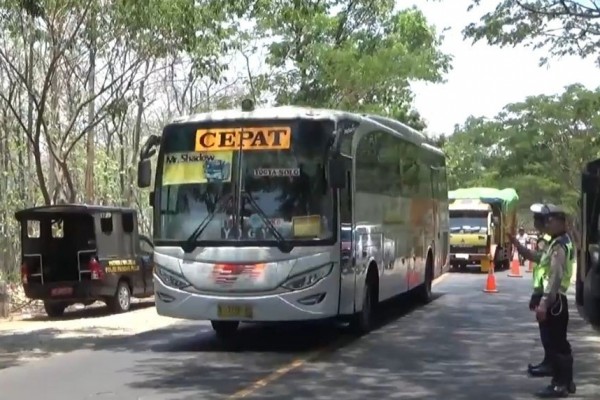 Akhir Tahun, Lalu Lintas di Jalur Arteri Madiun Meningkat 25 Persen