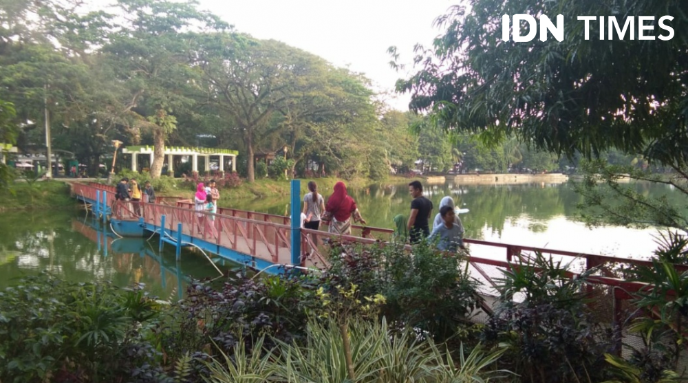 Sambut Akhir Tahun, Lampu Hias Tempat Rekreasi Palembang Diganti