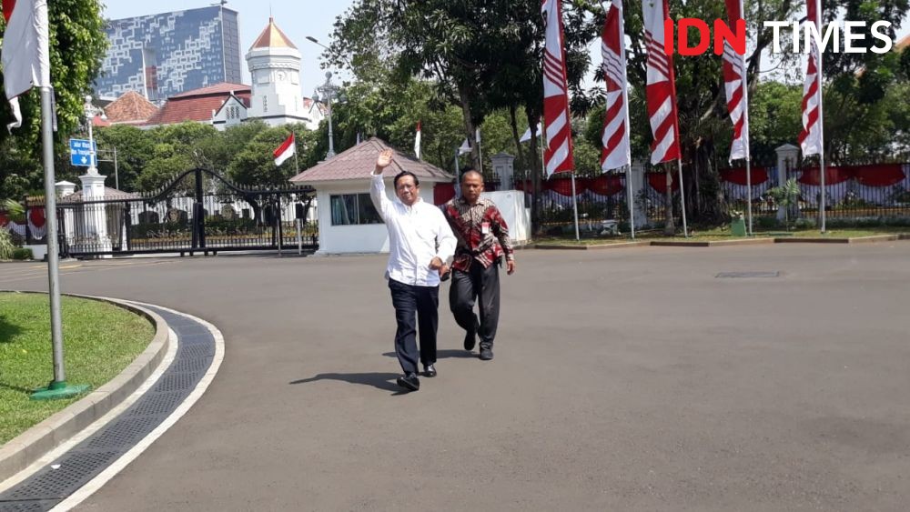 Hadir di Istana, Ini Cuitan Terakhir Mahfud MD, Siap Menteri Jokowi?