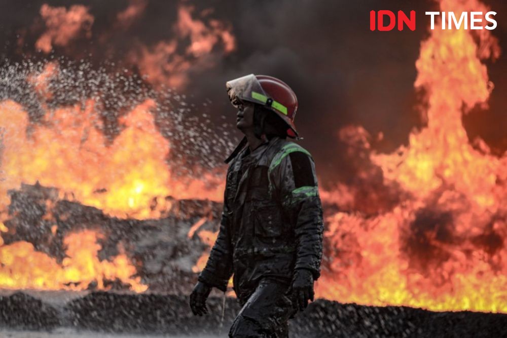 [FOTO] Begini Kondisi Kebakaran Pipa BBM Milik Pertamina di Cimahi