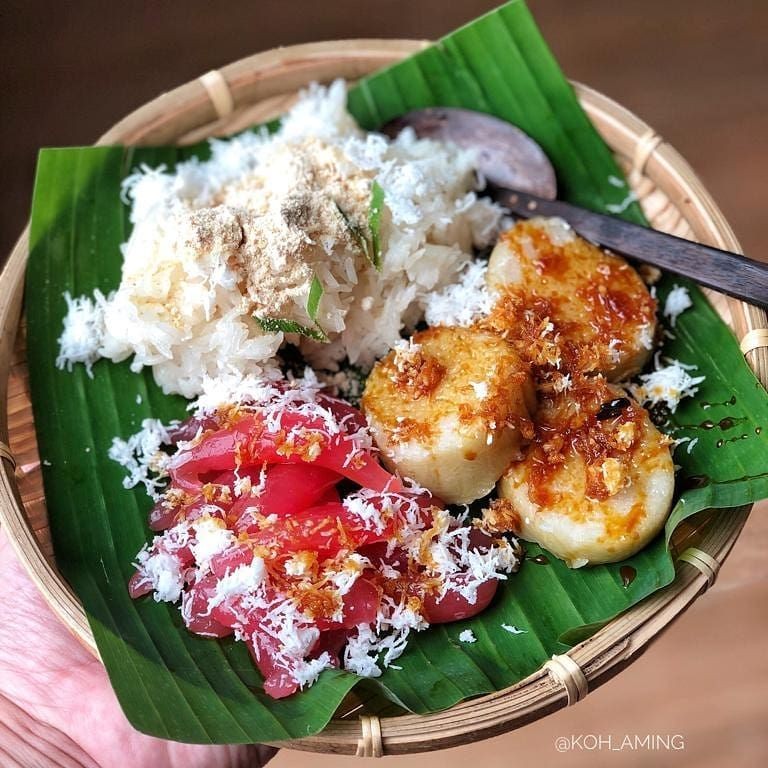 15 Makanan  Khas  Surabaya  yang  Paling Populer dan Enak