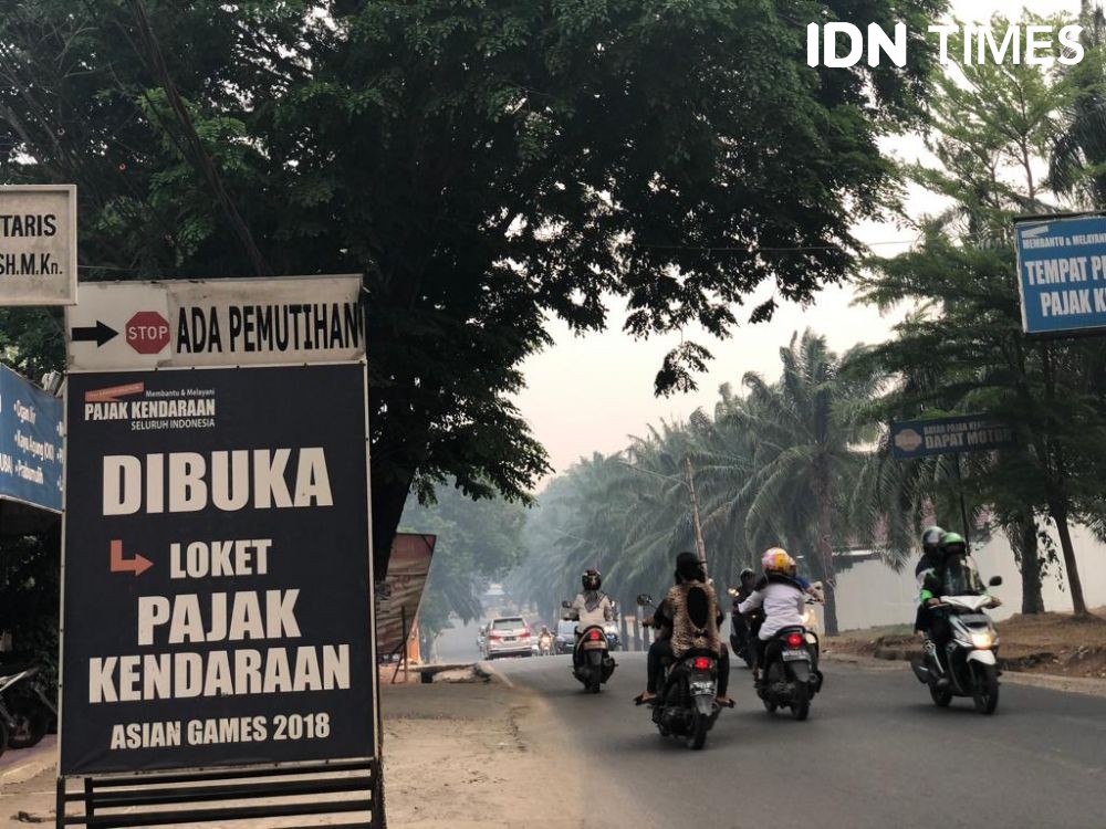 [FOTO] Potret  Kondisi Udara di Kota Palembang Sentuh Level Bahaya   