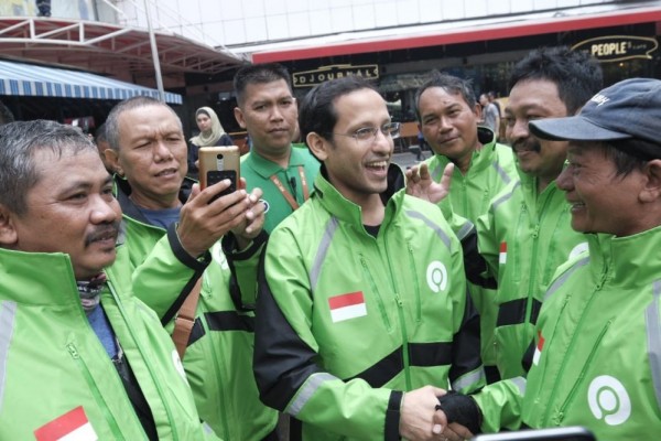 Bos Gojek Diisukan Jadi Menteri Digital Menkominfo Saatnya Mengabdi