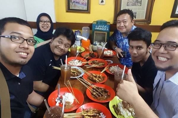 8 Kuliner Malam Di Surabaya Yang Harganya Ramah Di Kantong Halaman 3 Tribun Kaltim